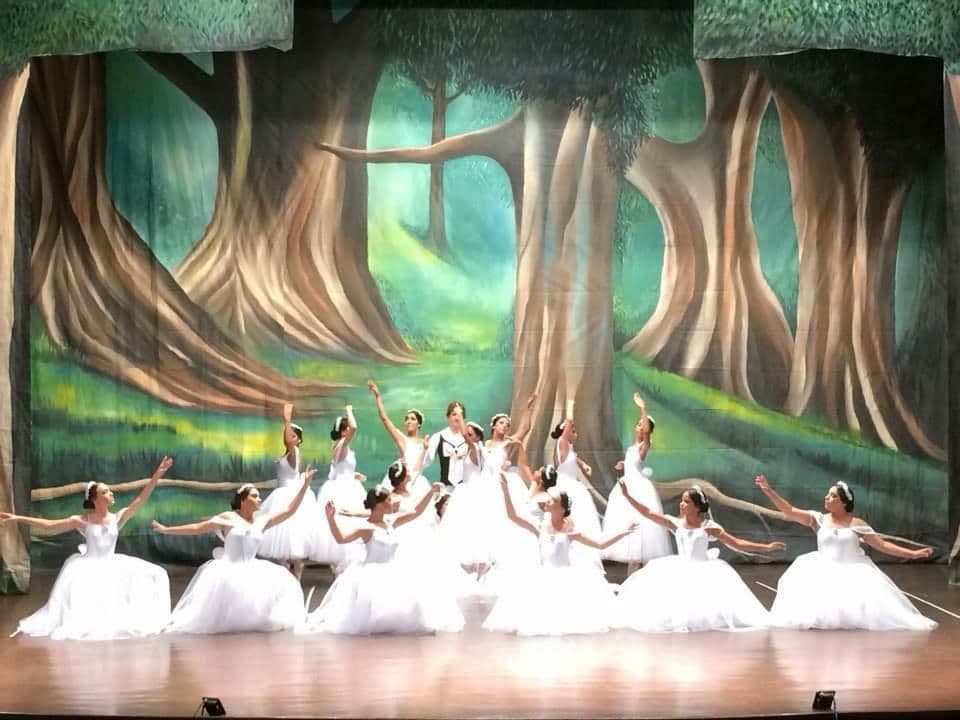 Beatriz Abreu Cátedra de Danza — foto 9