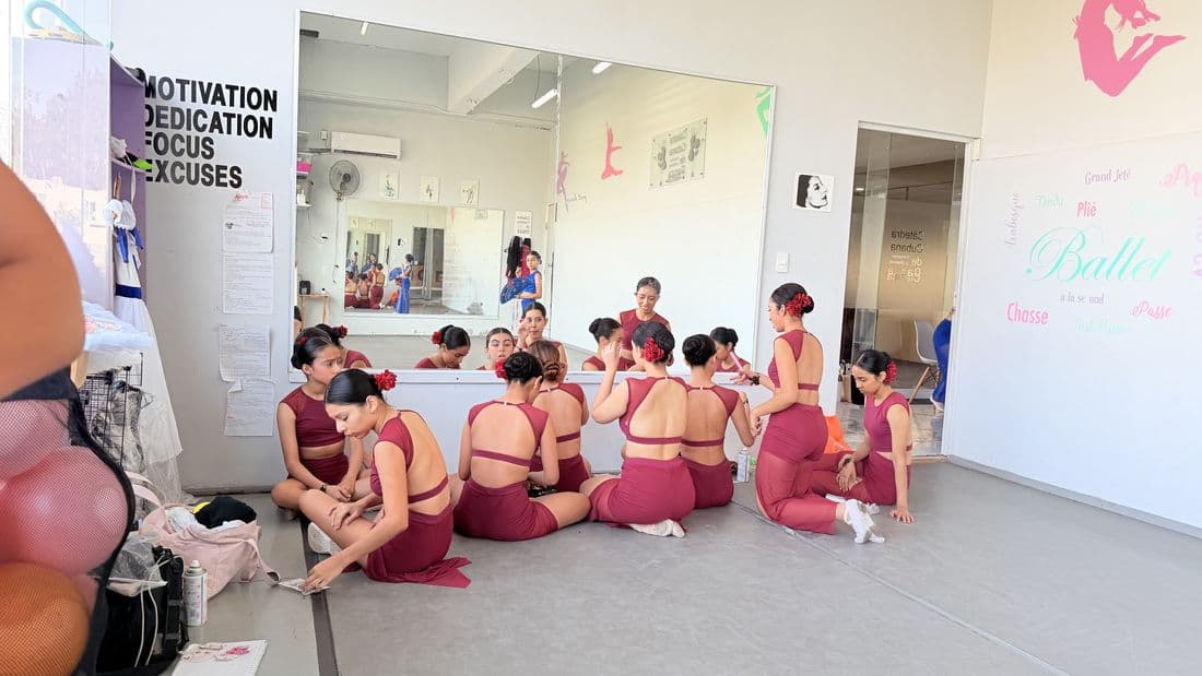 Estudiantes de la Escuela Beatriz Abreu Cátedra de Danza